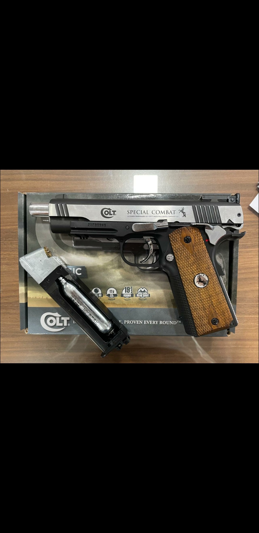 Pistola CO2 Colt ▷Special Combat Classic Full Metal 4,5mm BB